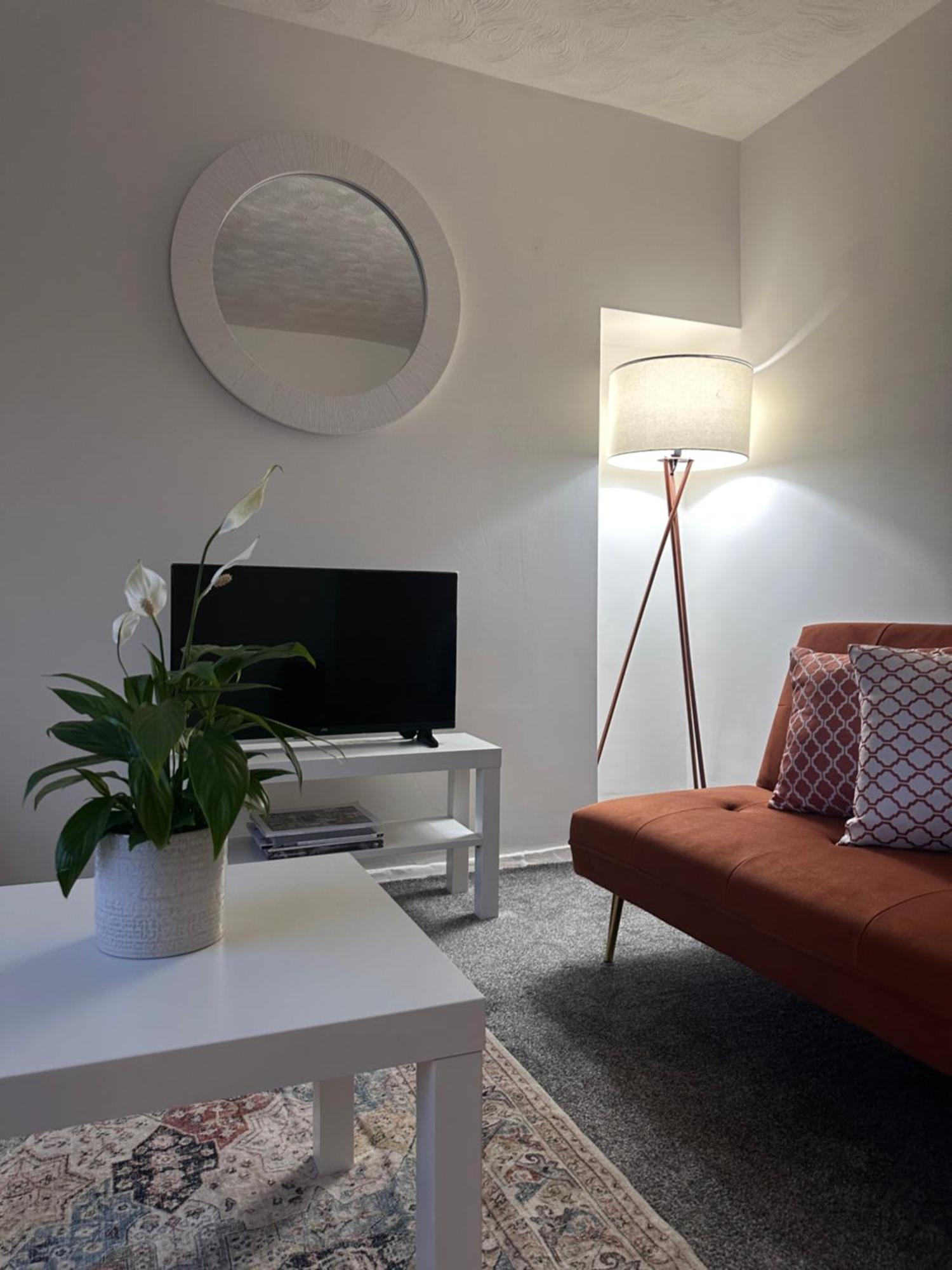 Ocean Village Marina 2 Bedroom Apartment With Balcony! サウサンプトン エクステリア 写真