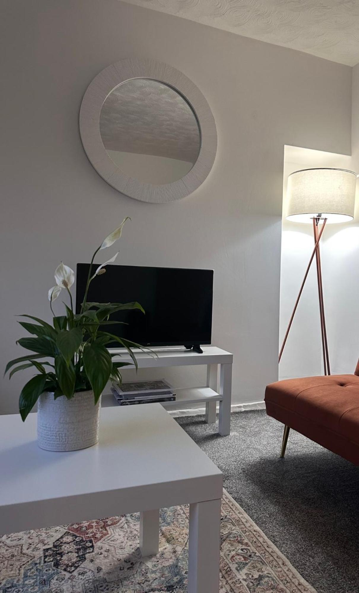 Ocean Village Marina 2 Bedroom Apartment With Balcony! サウサンプトン エクステリア 写真